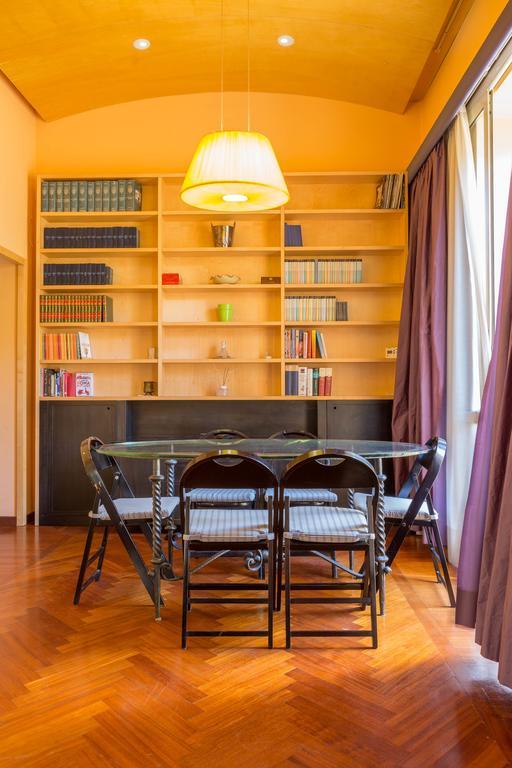 Friendly Domus Al Colosseo Rzym Zewnętrze zdjęcie
